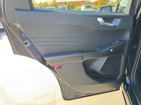 New 2026 Ford Escape ST-Line w/ Cold Weather Package image 25