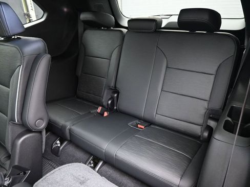 New 2026 Buick Enclave Sport Touring w/ LPO, Floor Liner Package image 24