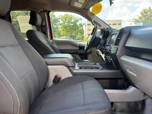 Used 2017 Ford F150 XL w/ Equipment Group 101A Mid AWD/4WD image 19