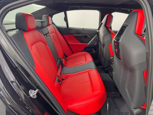 Used 2025 BMW M5 w/ Carbon Package image 44