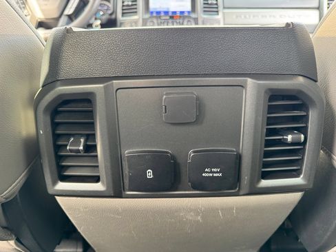 Used 2022 Ford F350 XLT w/ Black Appearance Package AWD/4WD image 63