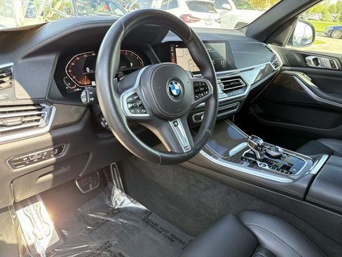 Used 2022 BMW X5 sDrive40i w/ M Sport Package RWD image 23