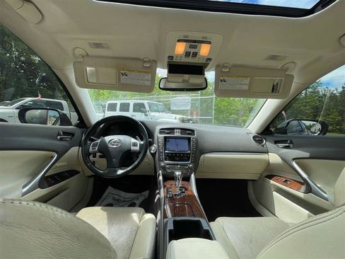 Used 2012 Lexus IS 250 AWD image 26