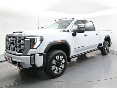 New 2026 GMC Sierra 3500 Denali w/ Denali Reserve Package image 1