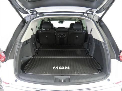 Used 2026 Acura MDX w/ Technology Package FWD image 29