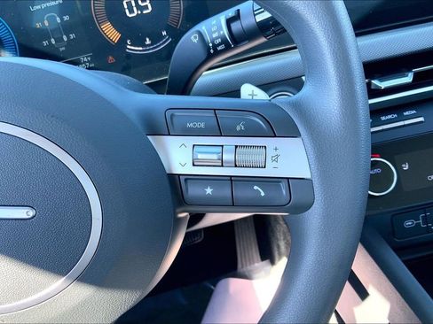 Used 2025 Hyundai Sonata SEL image 13