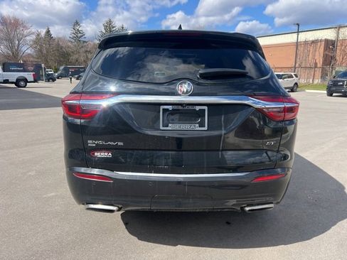 Used 2020 Buick Enclave Essence w/ Sport Touring Edition image 6