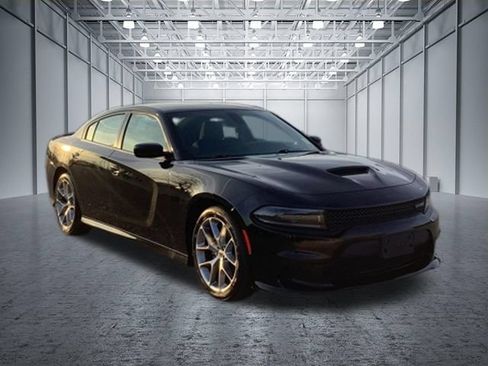 Used 2023 Dodge Charger GT RWD image 3