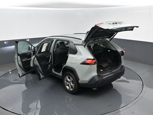 Used 2022 Toyota RAV4 XLE w/ Convenience Package AWD/4WD image 28