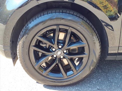 Used 2026 Land Rover Range Rover Evoque S image 9