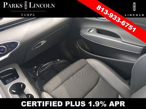 Used 2024 Genesis GV70 3.5T Sport AWD/4WD image 15