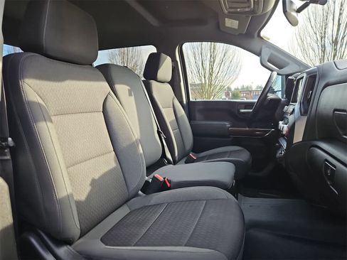 Used 2023 GMC Sierra 3500 SLE image 21