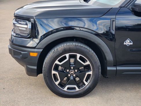Used 2021 Ford Bronco Sport Outer Banks AWD/4WD image 18
