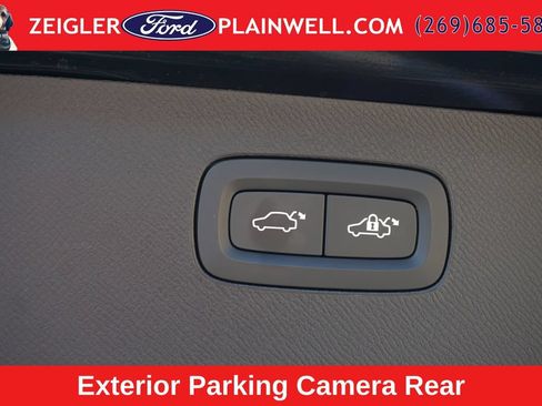 Used 2023 Volvo XC90 B6 Ultimate w/ Protection Package Premier AWD/4WD image 11