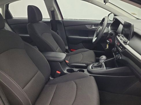 Used 2019 Kia Forte LXS image 21