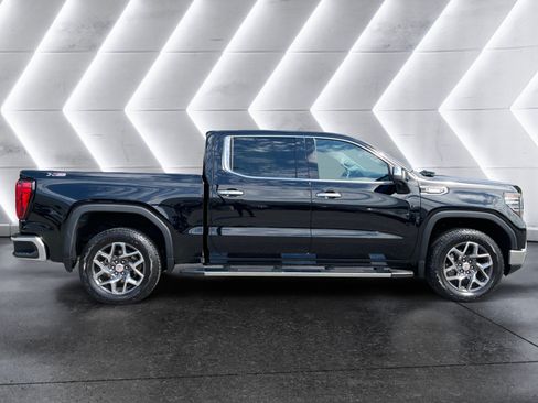 Used 2026 GMC Sierra 1500 SLT w/ SLT Premium Plus Package AWD/4WD image 24