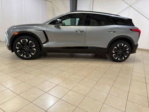 Used 2024 Chevrolet Blazer EV RS AWD/4WD image 3