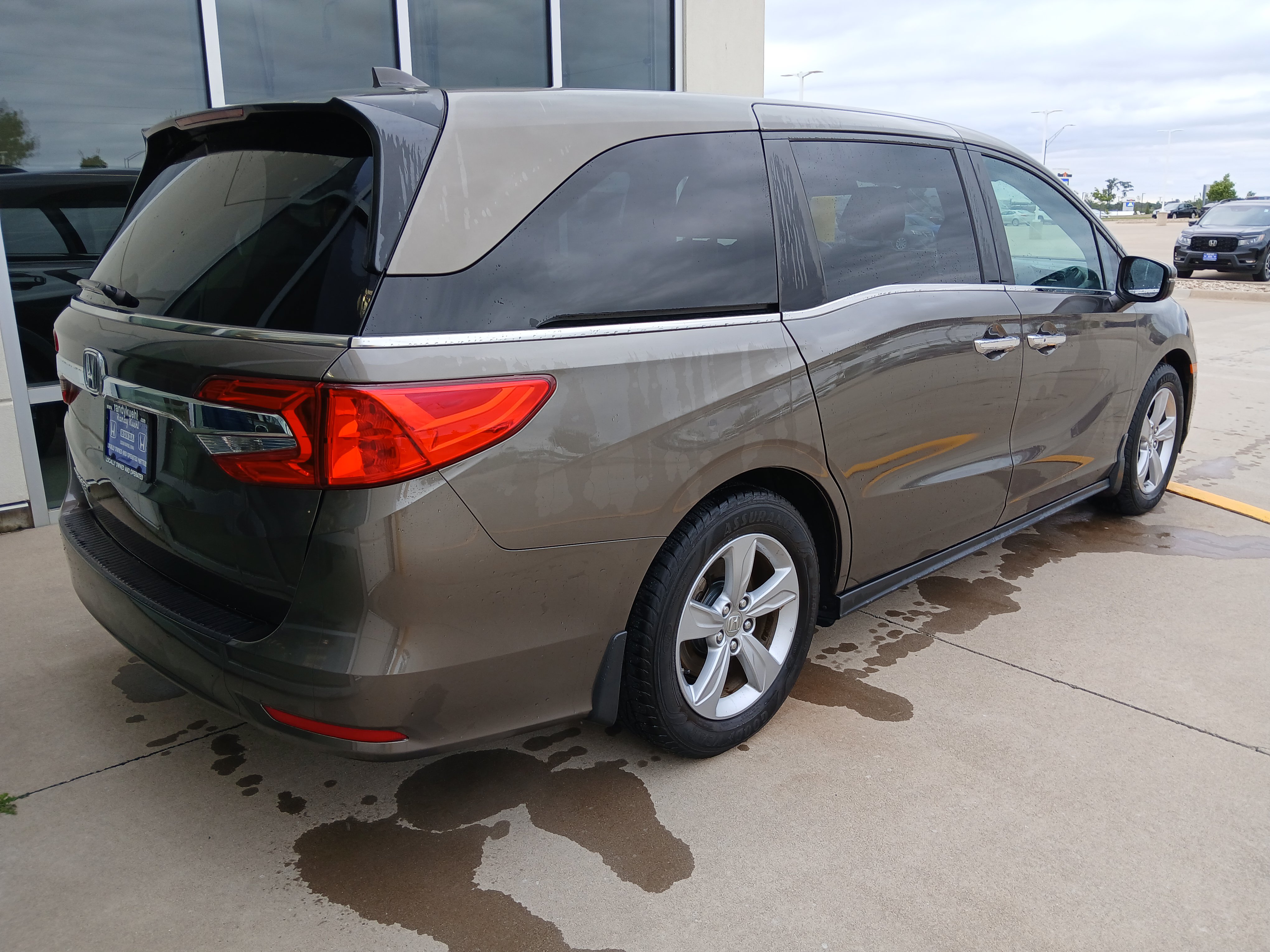 Used 2019 Honda Odyssey EX image 7