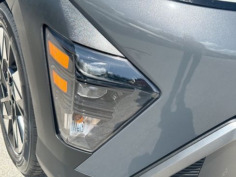 Used 2024 Hyundai Kona SEL w/ Convenience Package FWD image 34