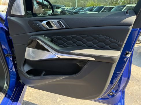 Used 2026 BMW X5 M Competition w/ Executive Package image 19