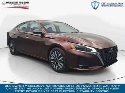 Used 2024 Nissan Altima 2.5 SV