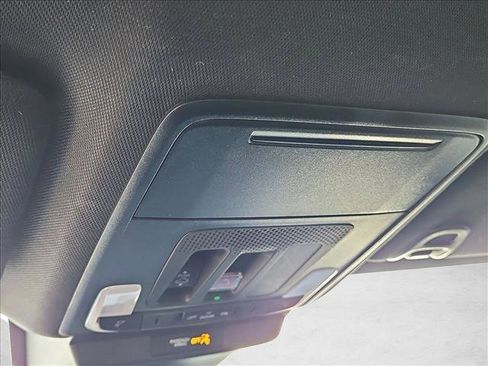 Used 2024 Honda Accord Sport image 17