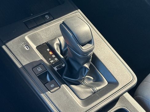 New 2026 Toyota Corolla Cross L image 24