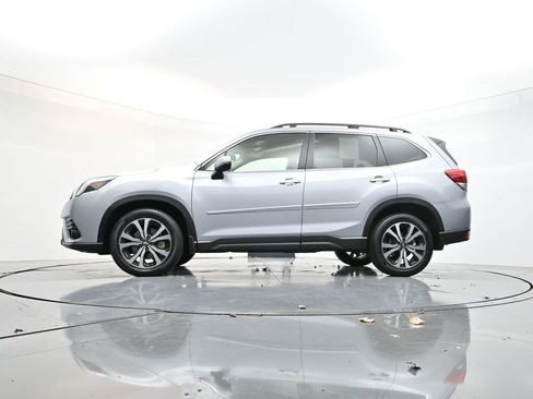 Used 2024 Subaru Forester Limited image 30