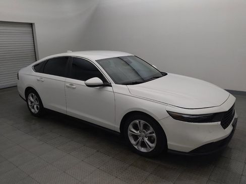 Used 2023 Honda Accord LX image 11