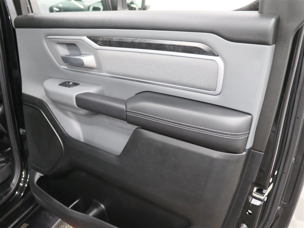 Used 2020 RAM 1500 Big Horn AWD/4WD image 22