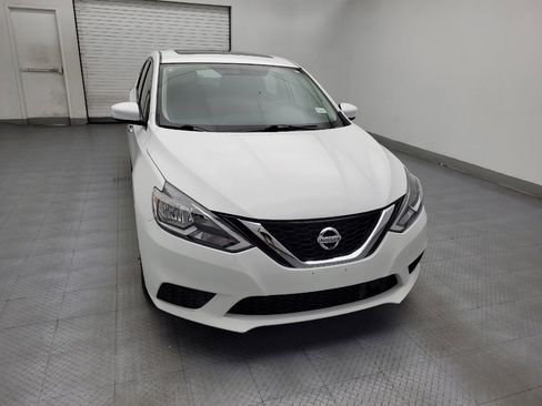 Used 2019 Nissan Sentra SV w/ Special Edition Package FWD image 14