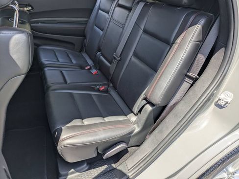 Used 2025 Dodge Durango GT AWD/4WD image 27