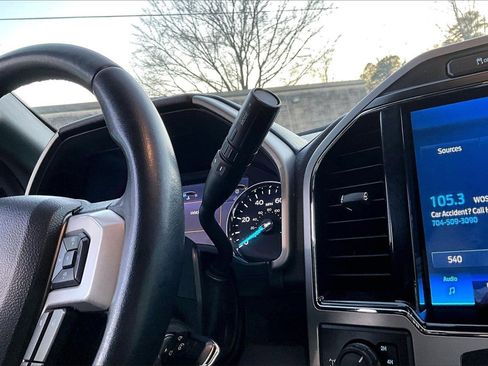 Used 2022 Ford F250 Lariat w/ Tremor Off-Road Package image 29