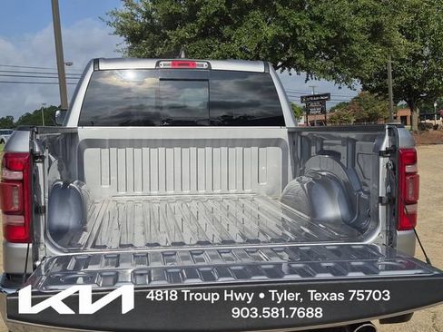 Used 2023 RAM 1500 Laramie AWD/4WD image 10