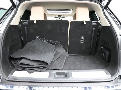 Used 2023 INFINITI QX60 Luxe w/ Cargo Package FWD image 22