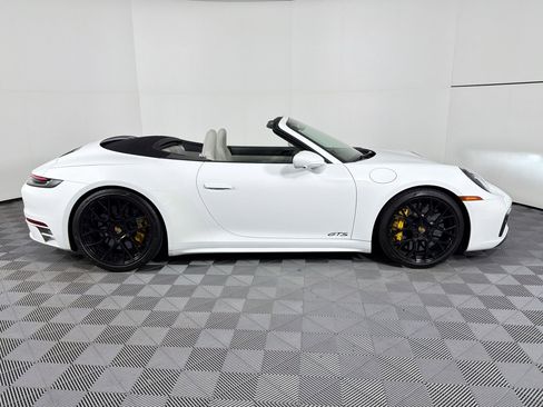 Certified 2022 Porsche 911 Carrera 4 GTS AWD/4WD image 8