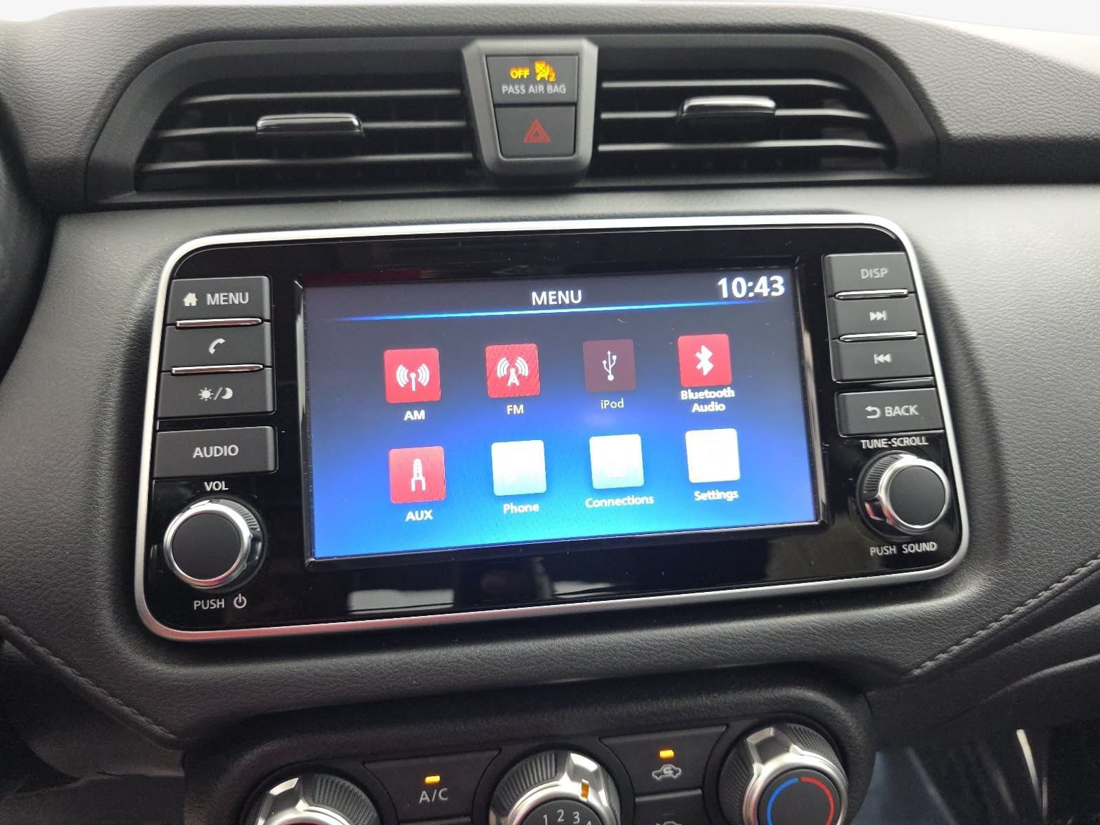 Used 2025 Nissan Versa S w/ Trunk Package FWD image 18