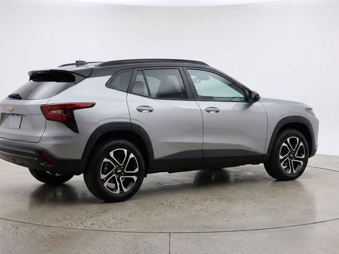 Used 2025 Chevrolet TrailBlazer LT image 9