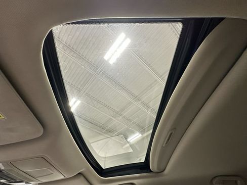 Used 2018 Acura RDX w/ Advance Package FWD image 21