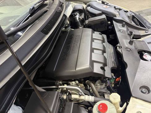 Used 2015 Honda Odyssey Touring Elite image 30