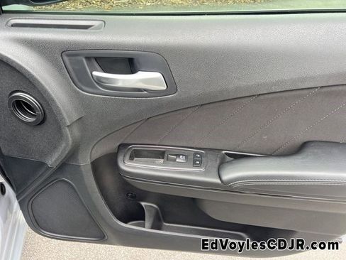 Used 2021 Dodge Charger SXT w/ Blacktop Package image 21