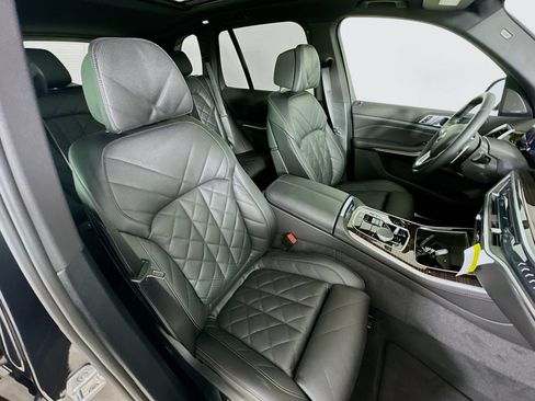 New 2026 BMW X5 xDrive40i w/ Climate Comfort Package AWD/4WD image 44