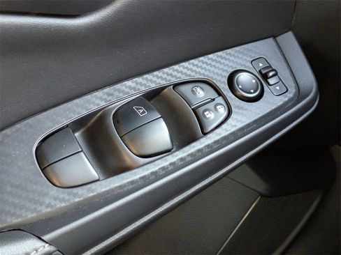 Used 2024 Nissan Sentra S image 23