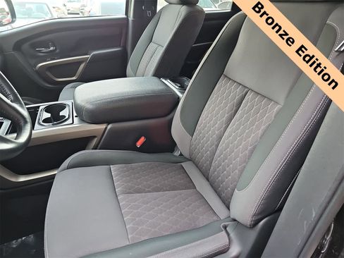 Used 2024 Nissan Titan SV w/ SV Bronze Edition Package image 15