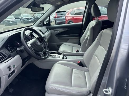 Certified 2022 Honda Pilot Special Edition image 3