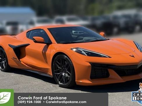Used 2024 Chevrolet Corvette Z06 RWD image 1