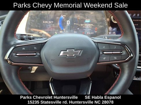 Certified 2025 Chevrolet Equinox EV RS FWD image 10