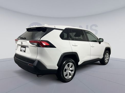 Used 2024 Toyota RAV4 LE image 7