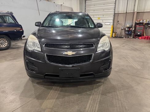 Used 2014 Chevrolet Equinox LT w/ Driver Convenience Package image 2
