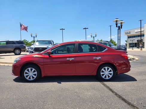 Used 2017 Nissan Sentra SV FWD image 7